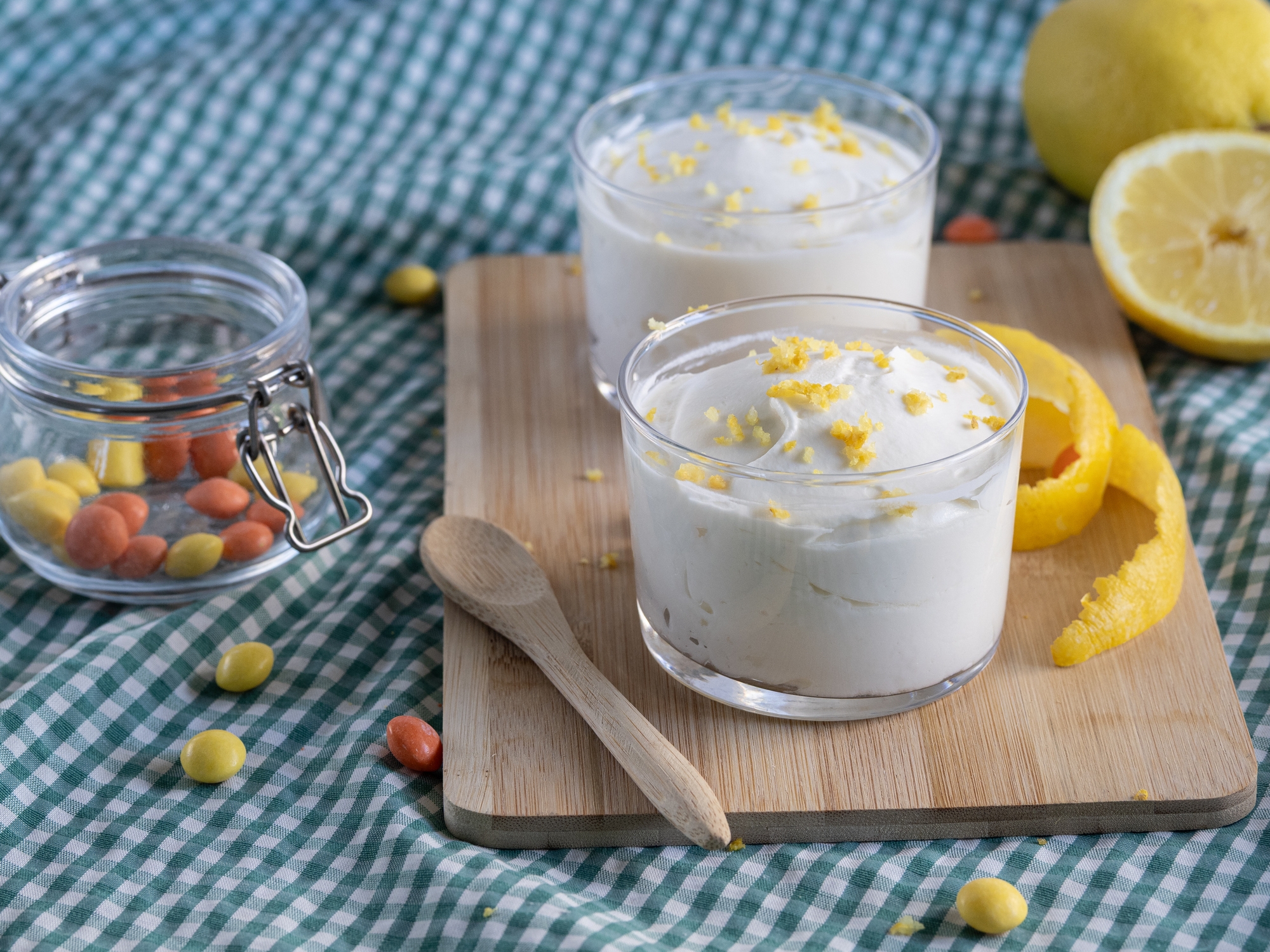 Réaliser la mousse aérienne citron-miel : étapes expliquées