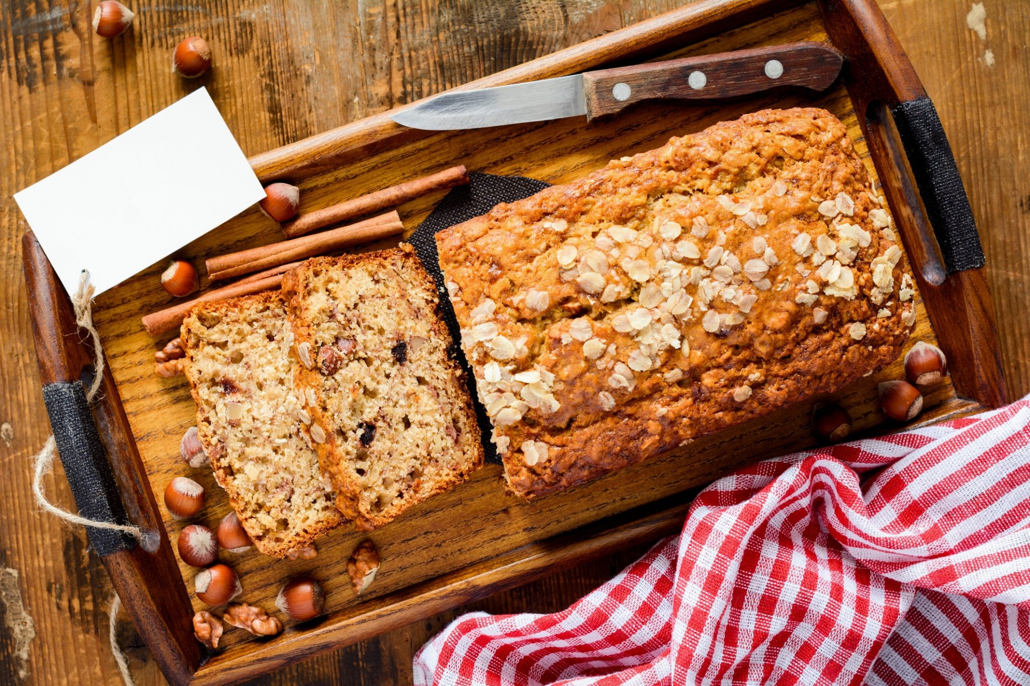 Les ingrédients : la magie gourmande en cinq produits